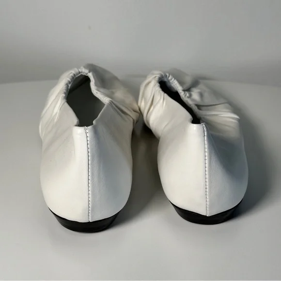 NWOB BY FAR REGINA WHITE NAPPA LEATHER